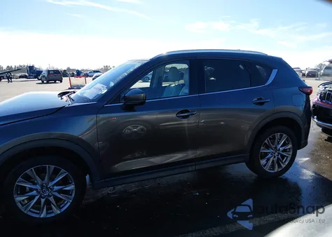 2019 Mazda Cx-5 Grand Touring z USA, uszkodzony, nr VIN JM3KFADM3K1602163